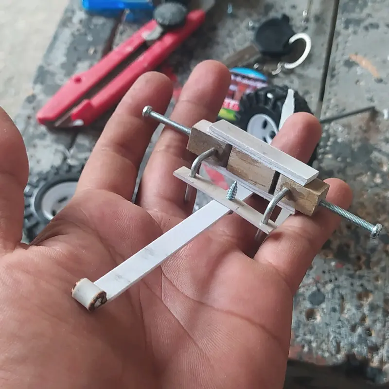 tierod truk plastik 1