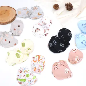 Puer's Sarung Tangan dan Kaki Bayi / Mitten and Booties Baby Motif Fullprint 2