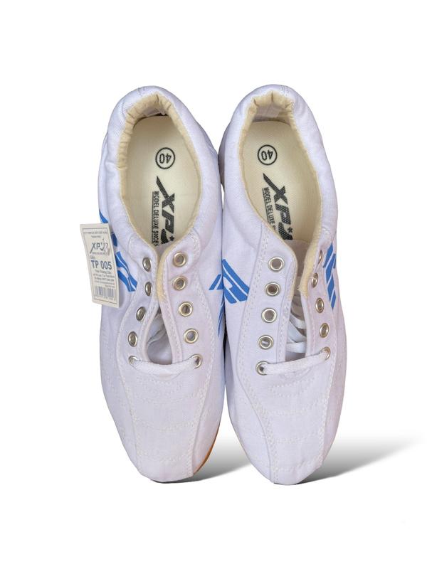 Giày Bata Đá Bóng Thành Phát XP Đế Đinh Chuyên Đá Sân Cỏ Nhân Tạo Siêu Bền Đẹp Size 37 – 43 Sport Giày Đá Bóng Giày Thể Thao Sneaker Đá Banh Tập Thể Dục Chống Trơn Trượt bong