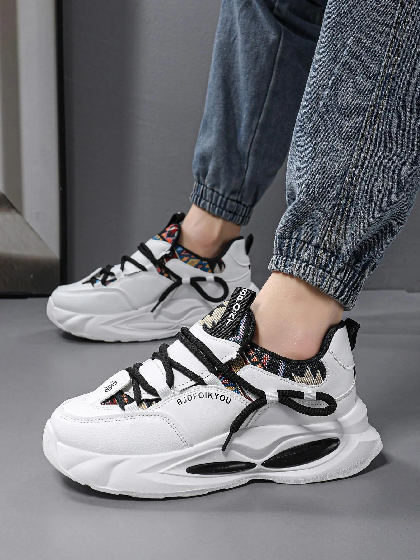 Men's Fashionable Patchwork Lace Up Sneakers, Casual Comfortable Sports Running Shoes, Trendy All-match Chunky Sneakers for Daily Wear, Closed