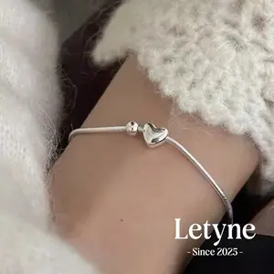 [Letyne] Gelang Tren Mutiara Berbentuk Aneka dengan Bunga Warna Emas Nuansa Retro  A587