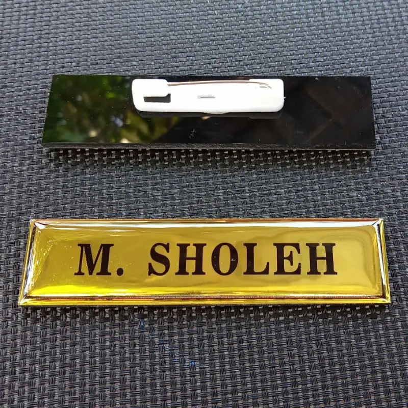 Name Tag Papan Nama Warna Gold Emas Mengkilat - Peniti - Magnet #Name Tag Indonesia 7