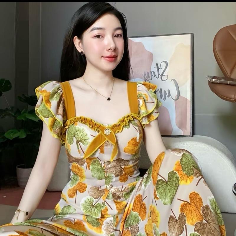 Bộ lụa cánh tiên 2 lớp. Có mút, lụa mango mềm, mịn ko nhăn, quần có túi. Freesize cho chị e từ 40-62kg 2