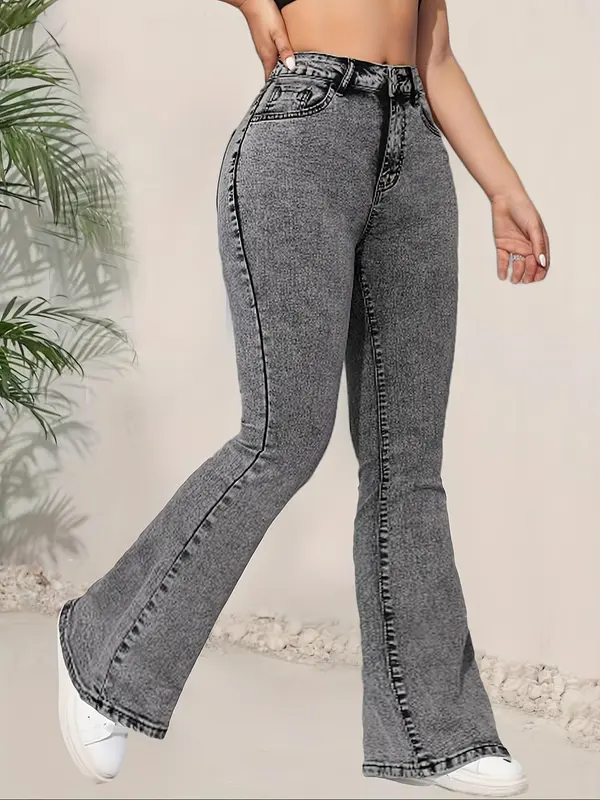 【Plus Size】 Solid Color Button Fly Flare Leg Jeans, Casual Pocket Design Bell Bottom Trousers for Daily Wear, Women's Bottoms for All Seasons 4