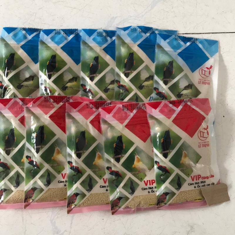 COMBO 5 bịch cám Lê Thịnh dưỡng va 5 bịch cám Lê Thịnh vip