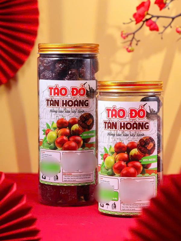 Táo Đỏ Tán Hoàng Sấy Lạnh Loại Ngon Chắc Thịt Dùng Để Ăn Vặt Nấu Chè Dưỡng Nhan Trà Thảo Mộc Chưng Yến Táo Tàu 500gr