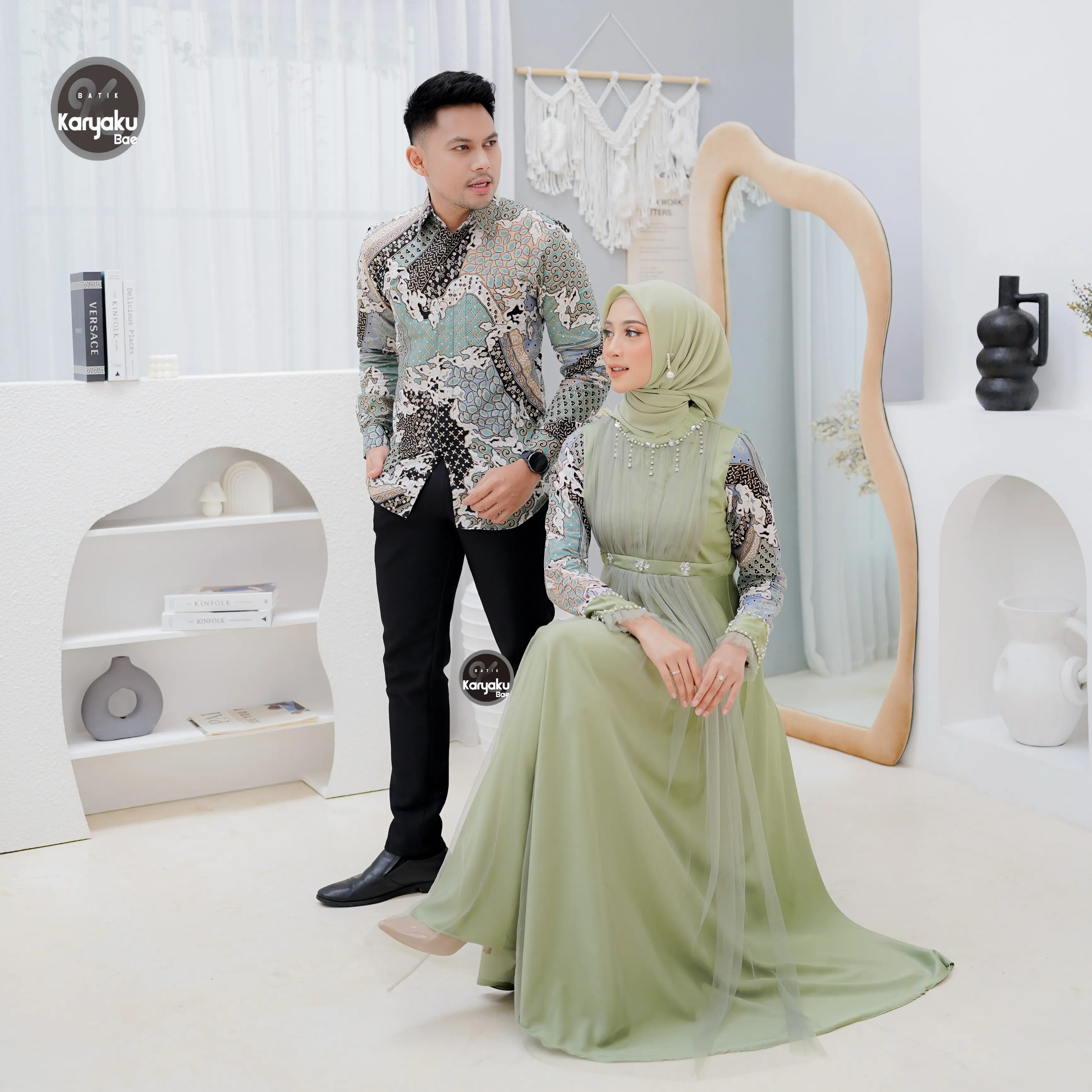 COUPLE GAMIS PREMIUM SAGE BATIK KEMEJA PANJANG GAMIS WISUDA GAMIS KONDANGAN TERBARU KARYAKU [BISA BELI TERPISAH DAN CAMPUR UKURAN] Baju Katun Muslim Polos Wanita Pasangan