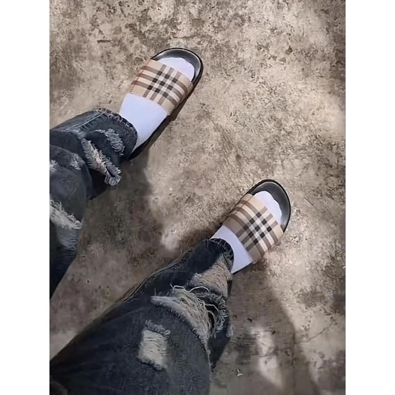 Đủ SZ 36-43 Dép Nam Nữ B.Bi.R Đồng Kẻ Sọc, Dép Bắp Rang Bơ Phù Hợp Mọi Lứa Tuổi, Chất Liệu Sao Su