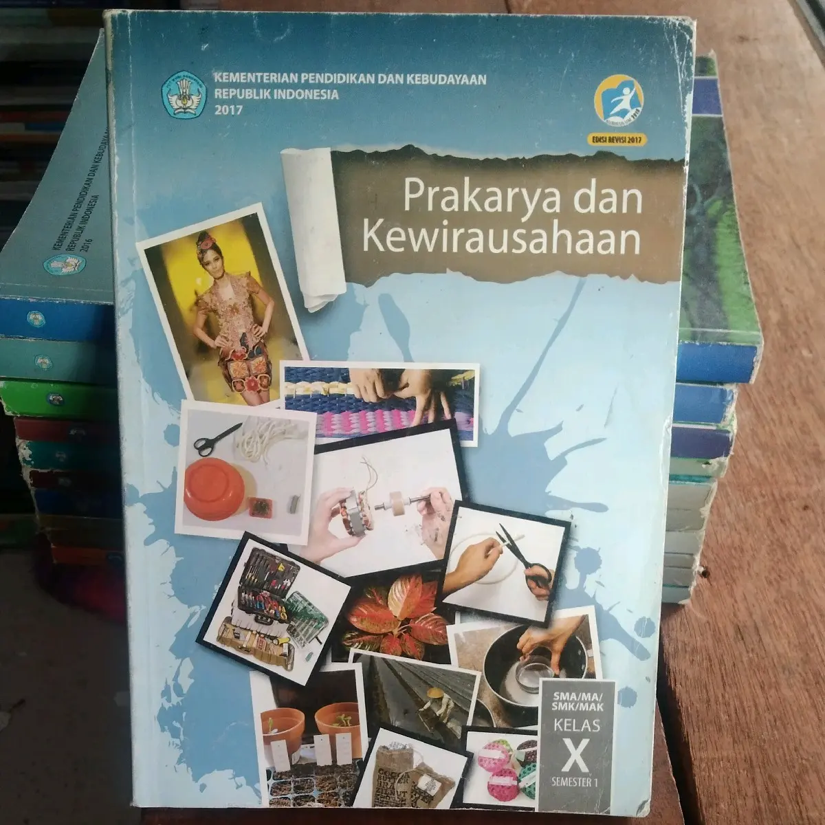 PRAKARYA DAN KEWIRAUSAHAAN KELAS 10