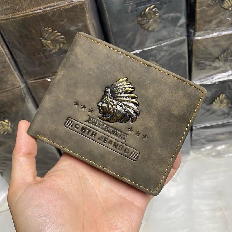 Ví da bò cao cấp HTH logo Thổ dân da đỏ mạnh mẽ . Thiết kế size lớn nhiều ngăn gập lại Wallets Kem. Bóp nam đẹp da bò thật