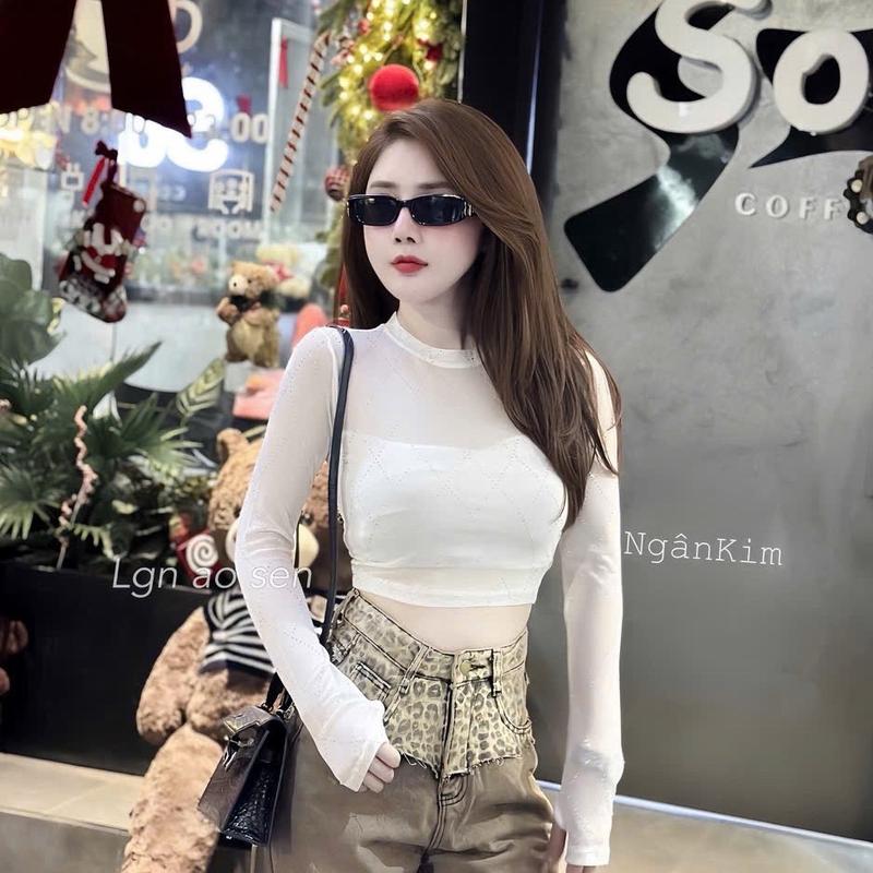 Áo thun nữ croptop cổ tròn tay dài đính đá. phong cách đơn giản chất thun tơ 2 lớp dày dặn chuan from shop 3