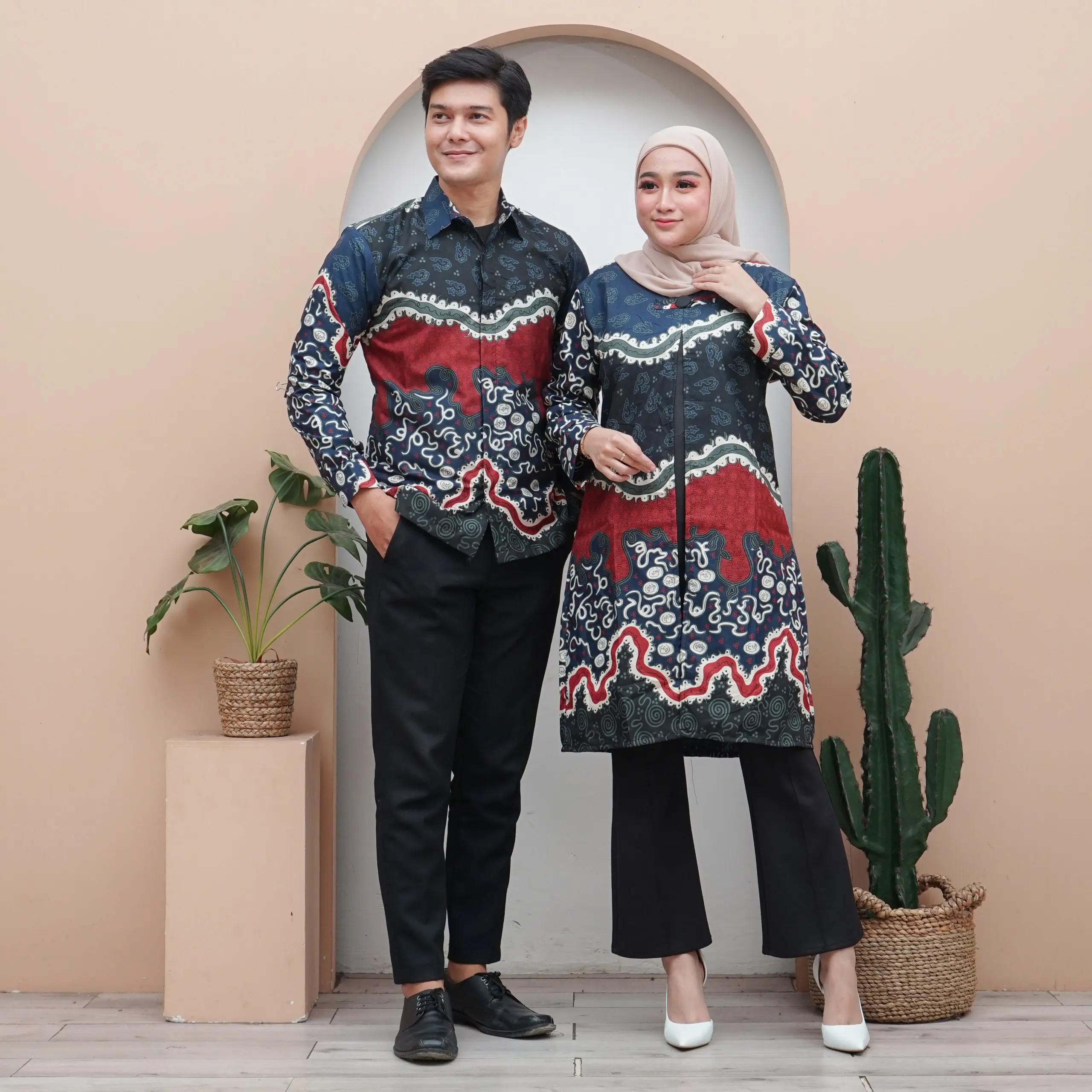 Lakshmi Batik Kemeja Batik Pria Modern Atasan Tunik Wanita Modern Lengan Panjang Motif Jepara Marun Full Furing M sampai 5L Katun Baju Casual Pasangan Celana