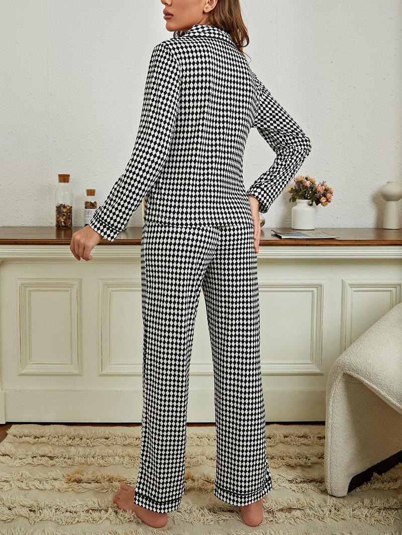 Product Introduction of Women's 2pcs Button Front Long Sleeve Top & Geometric Print Pants Loungewear PJ Set, Casual Comfortable Pyjama Set For Women, Women's Sleepwear For Fall & Winter 2