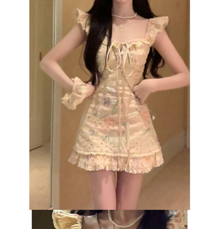Product Introduction of Váy Ngọt Ngào, Phong Cách Vườn Tiệc, Dễ Thương Và Gợi Cảm, Vẻ Đẹp Ngọt Ngào Mỏng Và Thanh Lịch, Với Tay Áo Bay Ren 2
