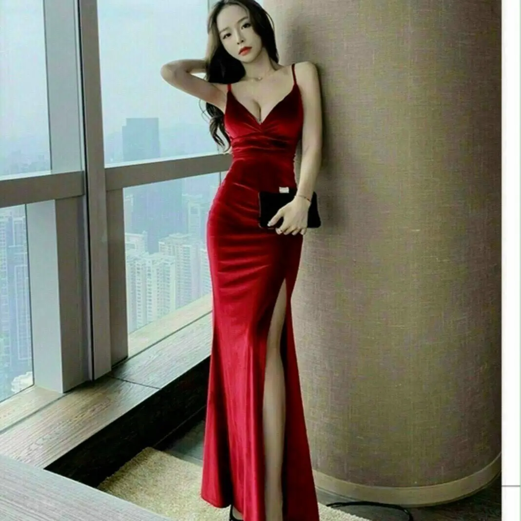 Đầm maxi body nhung dự tiệc 2 dây xẻ đùi gợi cảm TRIPBLE T DRESS - size M/L/XL - S2MT