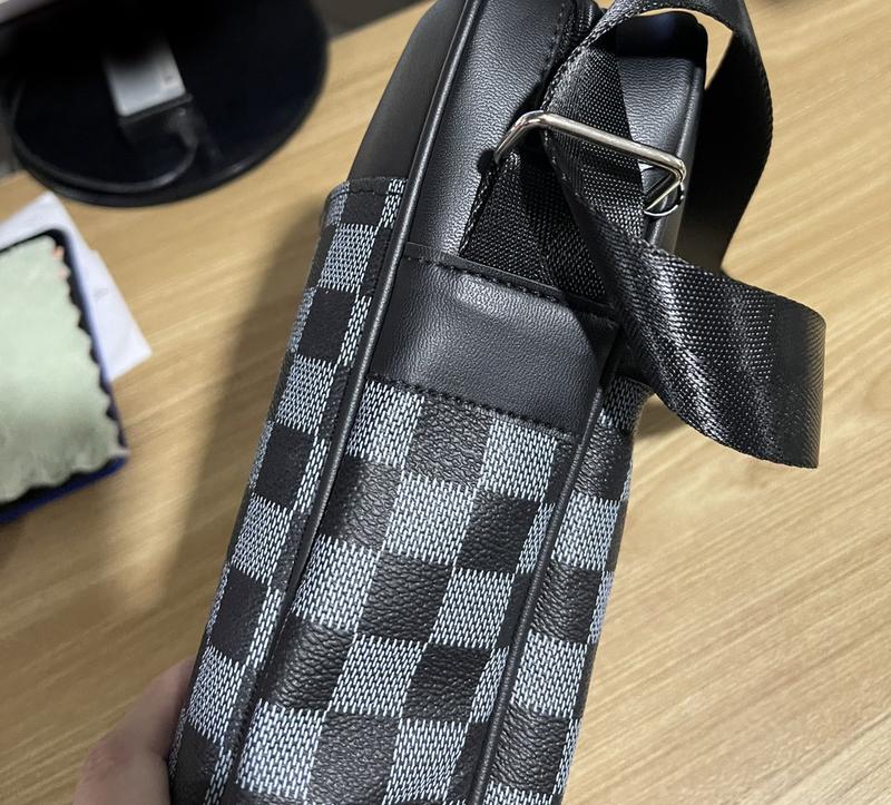 Product Introduction of Túi đeo chéo Học sinh caro cao cấp da loại 1 đẹp dẻo mịn F53 [Hình thật] Bag 33