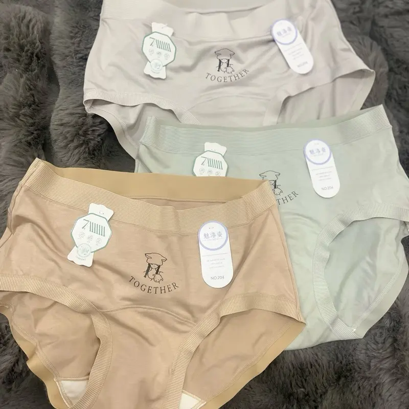 Quần Lót Nữ Mát Mịn Không Xù Set 5 Quần Sz 50-60kg Cạp Cao Phương Bra - Women 3