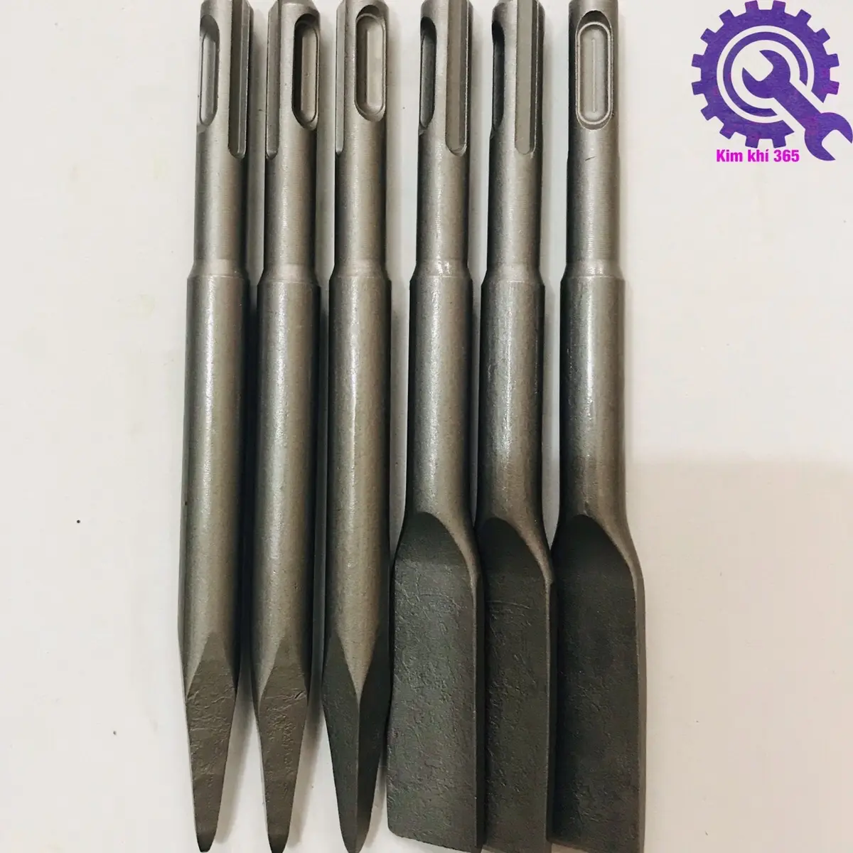 Mũi đục bê tông nhọn-dẹt 12 dài 160mm cán gài