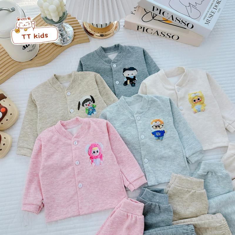 ( Combo 3-5 bộ ) Bộ quần áo nỉ tăm lông thỏ khuy giữa mềm mịn, giữ ấm tốt cho bé trai, bé gái từ 3-9kg set  len 2