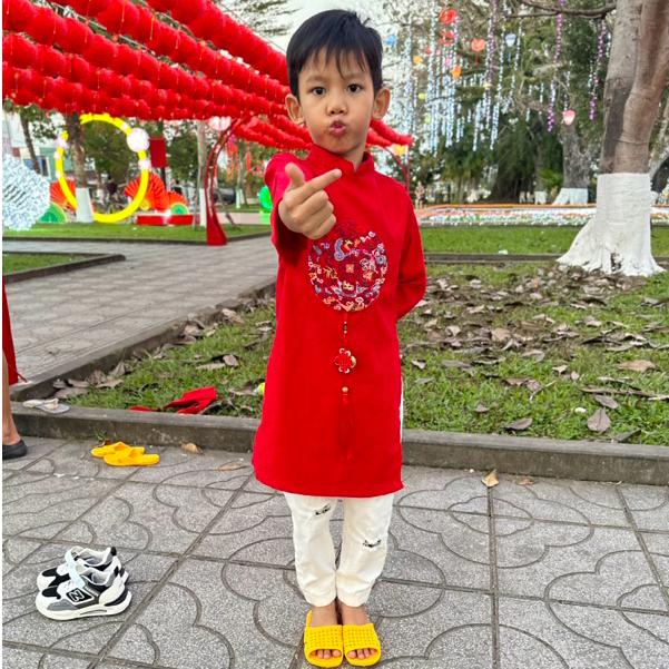 Dép tổ ong  đan vàng cho bé trai bé gái, dép tổ ong màu vàng nghệ cho bé nhiều độ tuổi chống trơn trượt_thời trang 8