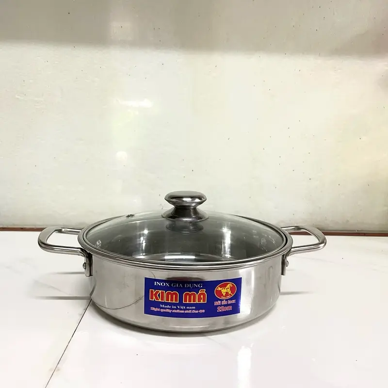 Lẩu size 22 có tặng vá lẩu , nắp kính  cường  lực inox 430 đáy bằng Kim mã 5