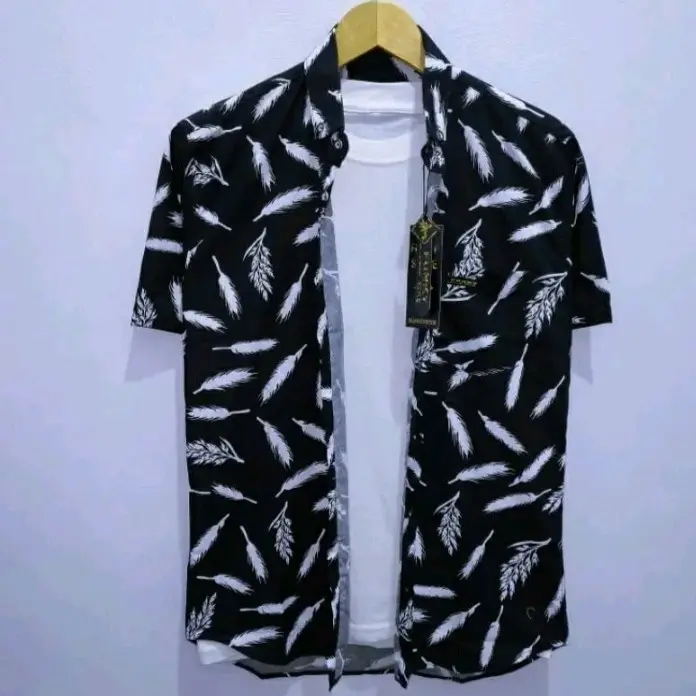 KEMEJA MOTIF PRIA BOYI TOP MAN LENGAN PENDEK KASUAL DISTRO KERJA. Standar Surfing Hem 2