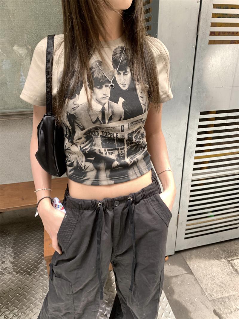 Product Introduction of Round Neck Short Sleeve T-Shirt Summer New Slim Fit Flattering Versatile Short Top Casual Women's Fashion Versatile Personality Hot Girl Korean Style Clothing 15