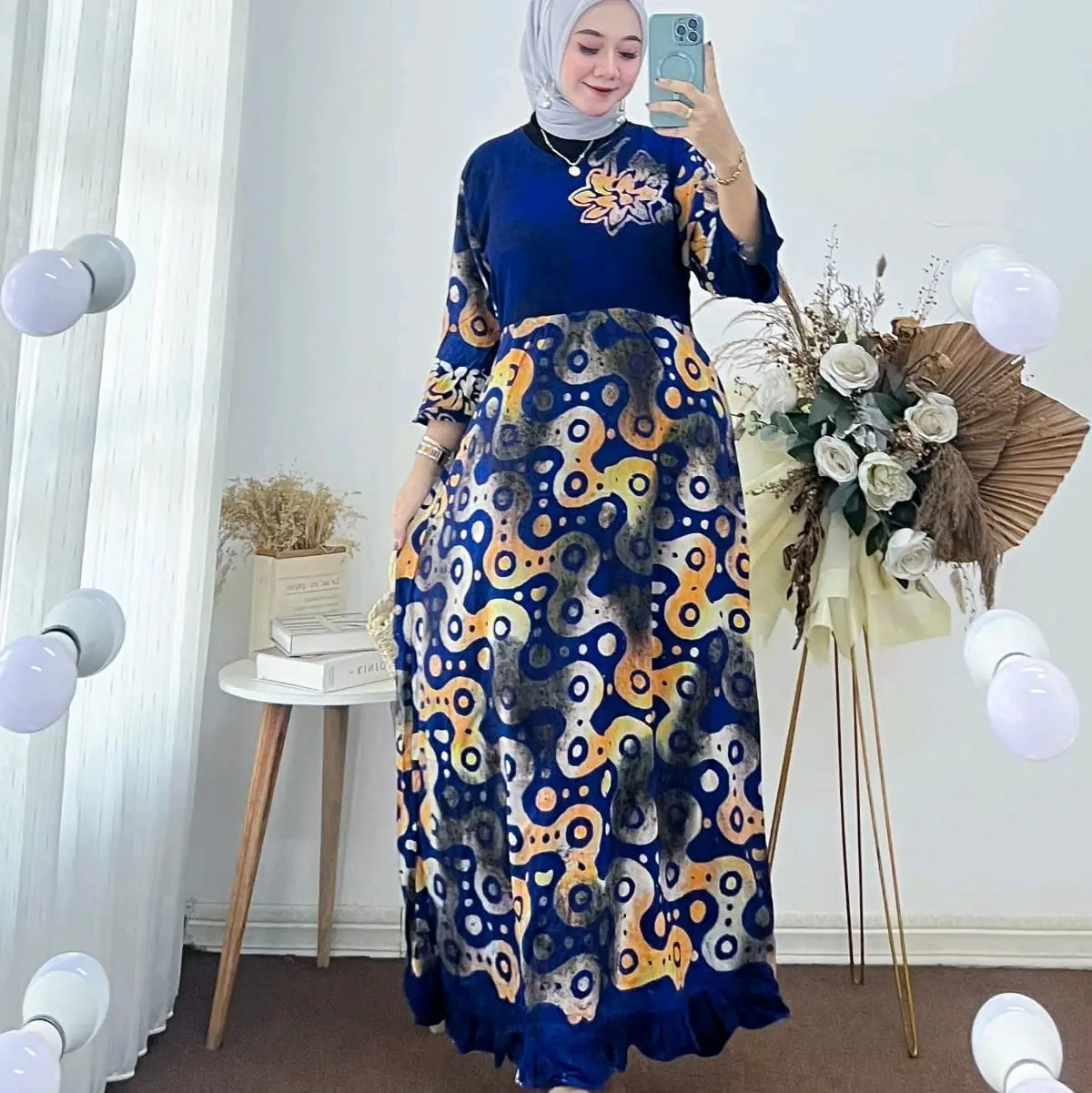 Daster Maura Wanita Batik Cap Lengan 7 per 8 Sletting dan Kancing Depan Busui Friendly Model Kerah Leher U Neck Bahan Rayon Super Premium Tebal Kain Dingin Motif Kekinian Kombinasi Warna Kimono Lingkar Dada 110 cm Panjang Dress Semata Kaki Rempel Bawah