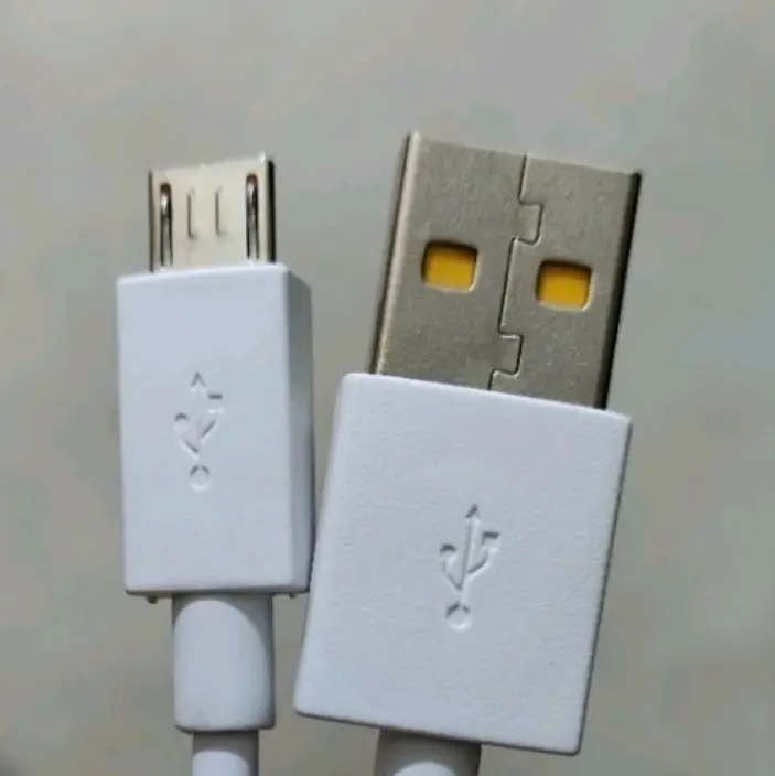 kabel data realme bawaan hp ori 100% c1 c2 c2 realme 1 2 3 4 5 5i c 11 c12 c13 c15 c20 C21 C21y c25y C30 C31 C33 U1 micro usb Tipe IDO Panjang Putih 4