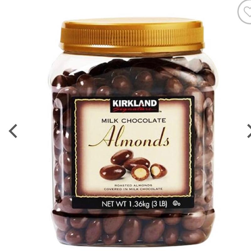 Socola hạnh nhân Kirkland Signature Almonds, Milk Chocolate, 1.36kg sôcla kỉrkland Sô Cô La Ăn Vặt dung hằng du mục 12vi nga