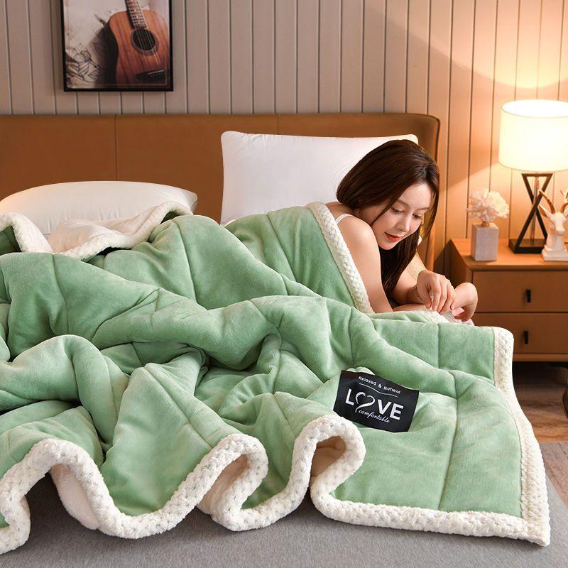 Product Introduction of Chăn, Ba Lớp, Lót Lông Cừu, Chăn Dày, Chăn Nhung Hai Mặt, Thích Hợp Cho Mùa Thu Và Mùa Đông, Làm Bằng vải lông cừu Berber, Có Thể Được Sử Dụng Làm Ga Trải Giường, Ấm Áp, Lý Tưởng Cho Ký Túc Xá 23
