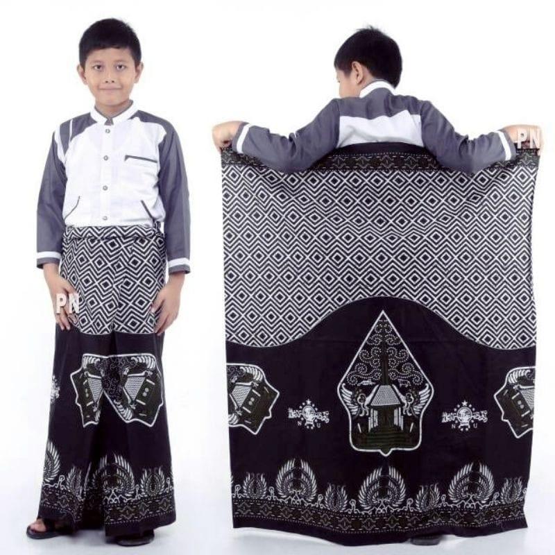 sarung batik anak motif karakter 8