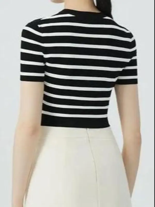Women's Stripe Pattern Short Sleeve Crop Knit Top, Casual Comfy Fashion Round Neck Knitwear for Indoor Outdoor Wear, Ladies Clothes for All Seasons 1