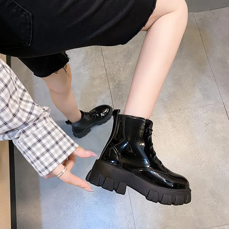 FREE BOX LIVY Sepatu Kyujin Boots Wanita Fashion Korea Premium Class Shoes 3