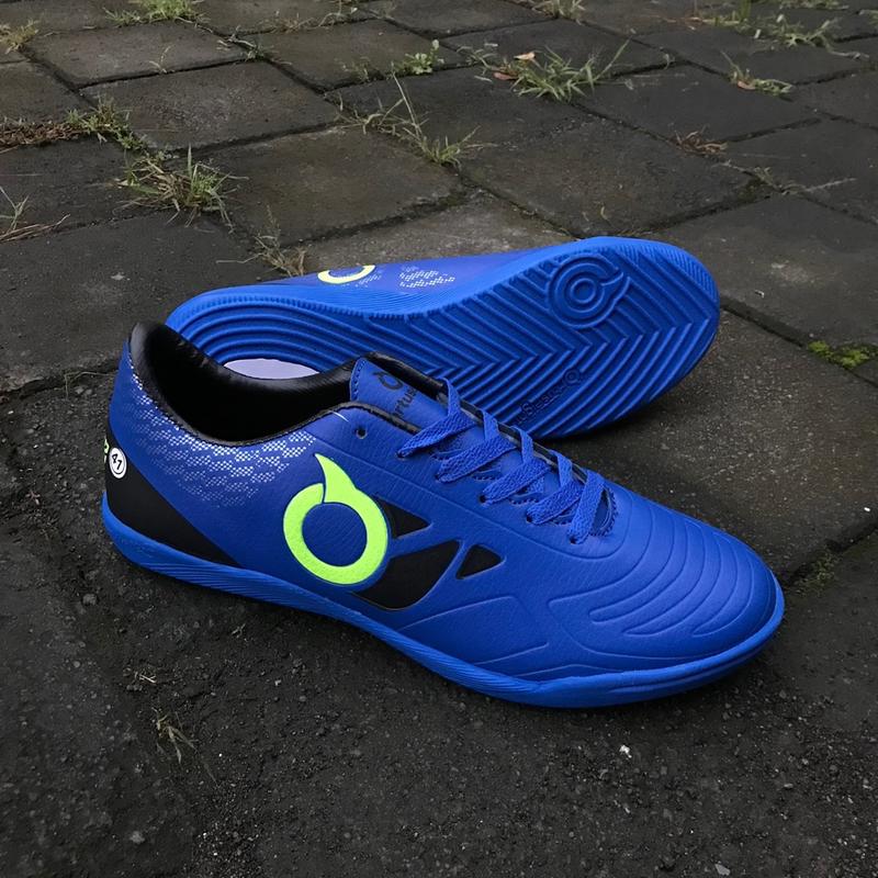 Sepatu Futsal Ortuseight 4