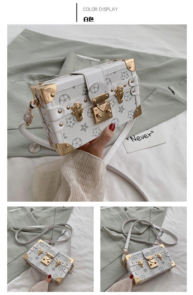 Product Introduction of Vintage Print Women's Box Bag High-Value New Light Luxury Niche Makeup Bag Small Square Bag Single Shoulder Crossbody Bag 16