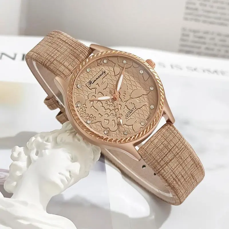Fashionable waterproof and minimalist women's watch