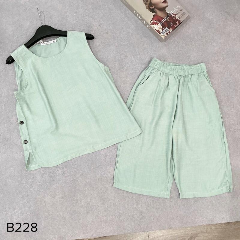 Bộ đũi tơ quần lửng áo sát nách Nữ sz 40 - 70kg Women Nhung Top Jacket Pants Kem 4