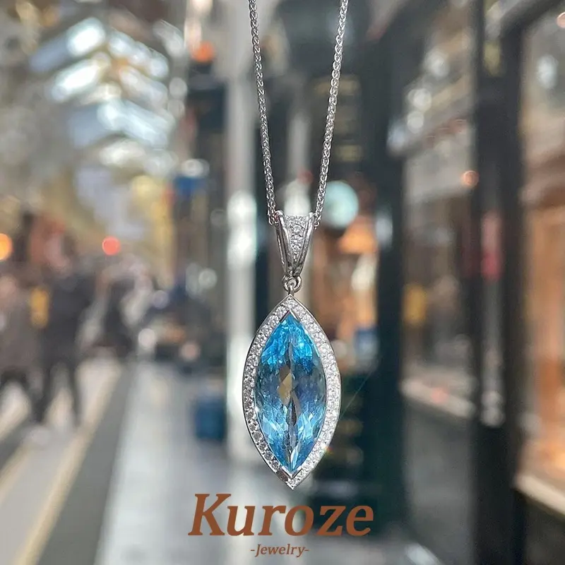 Mặt dây chuyền mắt ngựa Aquamarine Topaz, Kuroze, được làm bằng Đồng, với Zircon-Laid, Vòng Cổ