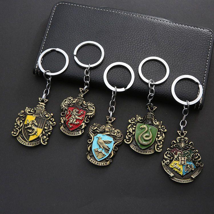 Product Introduction of พวงกุญแจจี้ Harry Potter พวงกุญแจ ป้ายฮอกวอตส์ กริฟฟินดอร์ สลิธีริน ป้ายโรงเรียน จุด 0