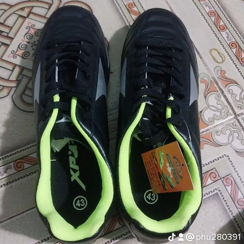 mizuno đen 0
