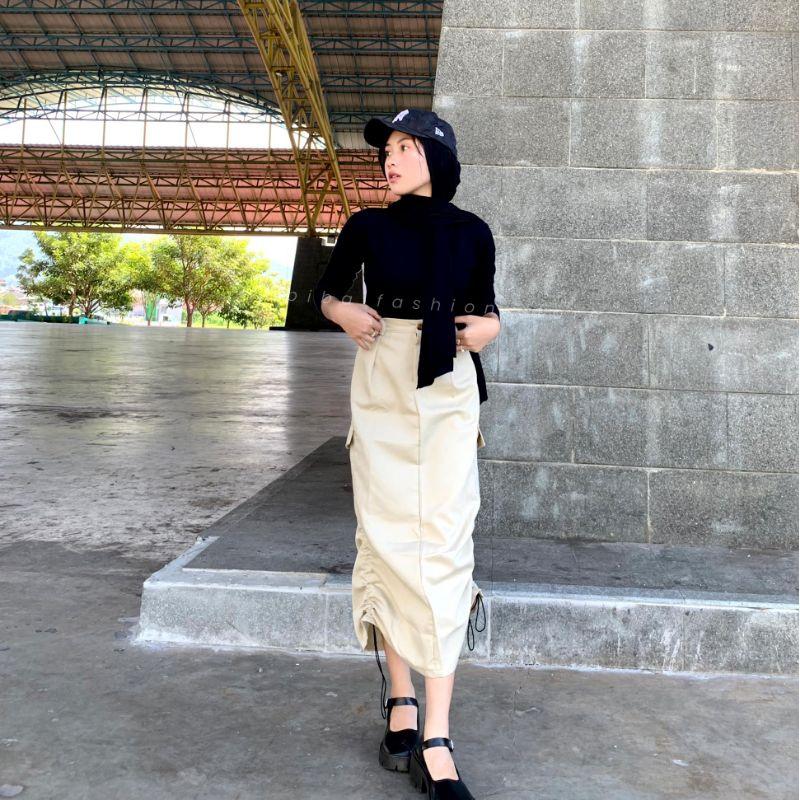 Rok Cargo Serut / Cargo Skirt Wanita 0