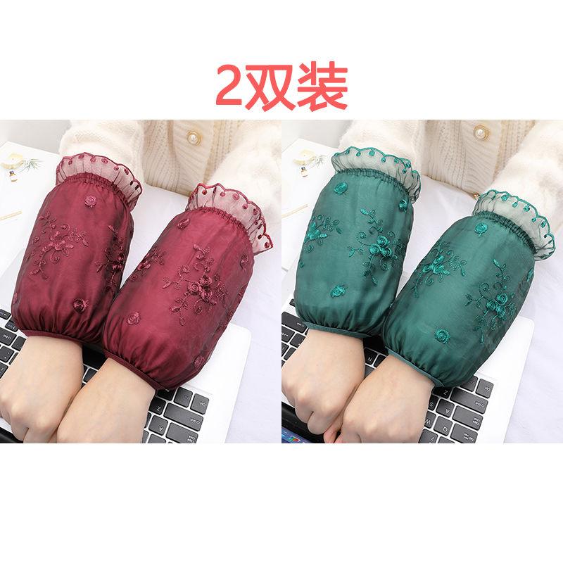 Product Introduction of Áo Khoác Ren Ngoại Cỡ Cho Nữ, Tay Áo Chống Bỏng, Dài Ngắn, Dễ Phối Đồ Phong Cách Phương Tây, Thích Hợp Cho Mùa Thu Và Mùa Đông, Mũ Tay Áo Chống Bỏng, Áo áo Phao, 2024 Top Women 12