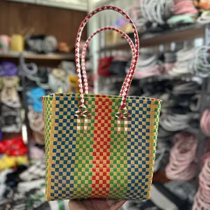 Tas Anyaman Plastik Sedang / Tas Hampers / Tas Belanja muat 5kg Motif Random