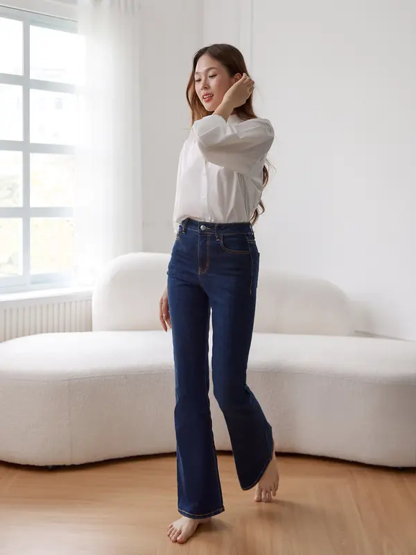[Hashtagem] Quần Ống Loe Classy Flare Jeans Pageant Blue, Lưng Cao,Co Gĩan Màu Xanh Đậm Hiện Đại (CFJ.4) Women Pants quần  bò  ống  loe 0