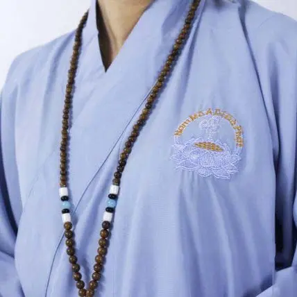 Đồ Lam đi chùa, Áo Tràng Phật Tử Đi Chùa, Áo Đi Lễ Trang Nghiêm Tay Dài Kín Đáo Vải Silk N.A STORE - Áo Tràng Nữ Top Khuy Nâu Women 6
