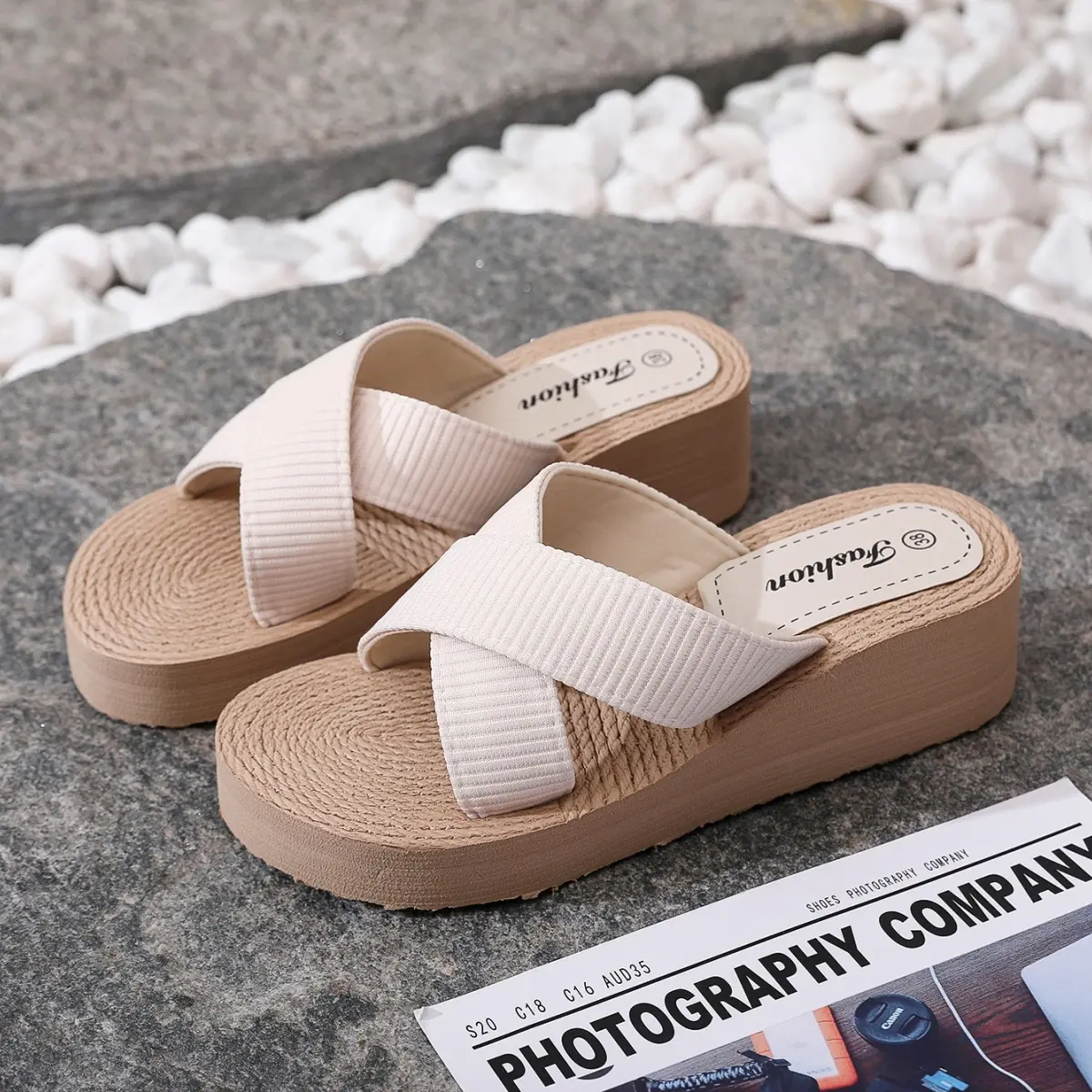Ethnic Style New Solid Color Platform Women's Slippers Casual Cross Strap Everyday Fashion Candy Color Ladies' Sandals