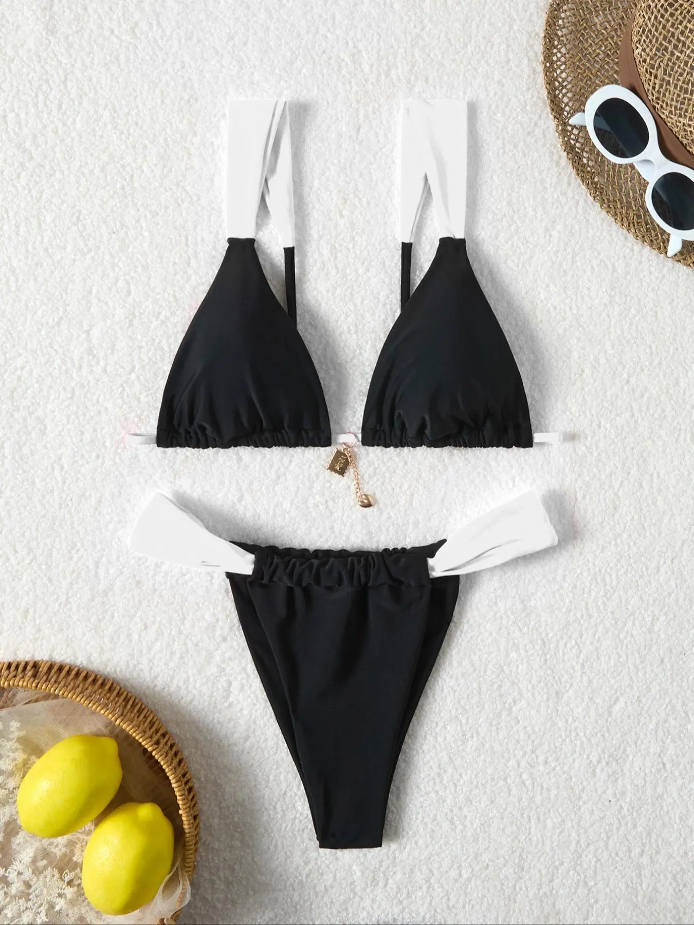 Two-Piece Set Women's Colorblock Bikini Set, Casual Fashion Chic Swimsuit Set for Beach Holiday Vacation, Ladies Swimwear for All Seasons