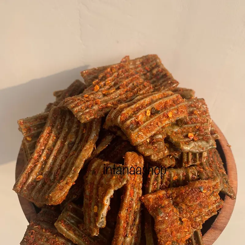 Kerupuk jengkol pedas daun jeruk 100gr 2