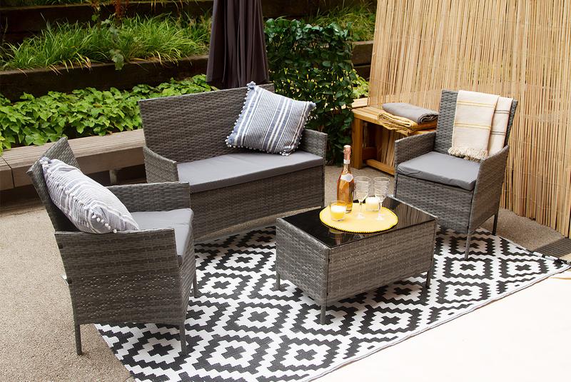 Product Introduction of 4 Seater Marylebone Garden Furniture Set With Glass Topped Table 1